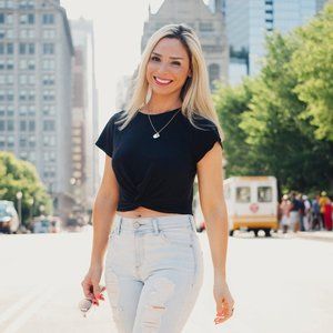 Meet your Posher, Jaclyn